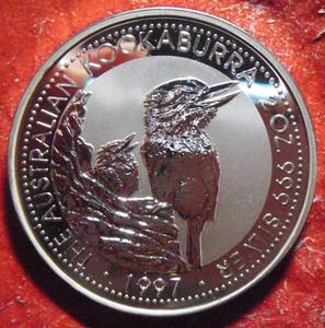 澳大利亚 1997年 2元  【 笑翠鸟和窝里的雏鸟 】 2盎司  大银币