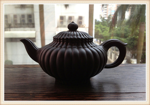 吴菊芳紫砂壶