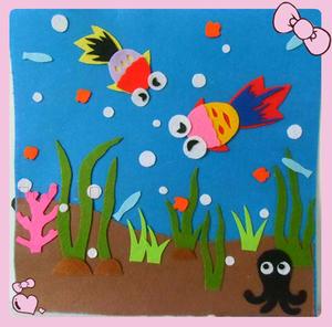 ykk池塘小金鱼不织布画 diy手工贴画幼儿园儿童布艺贴画 成品哦!
