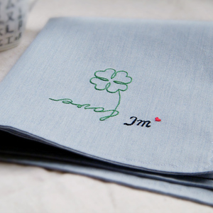 纯手工定制纯棉男女双层手帕 刺绣四叶草 全棉绣字手绢 创意礼物