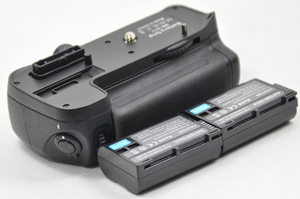 全新单反相机MB-D11手柄加两个EN-EL15电池D7000电池盒竖拍非原装