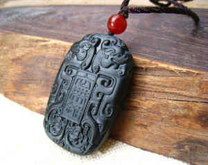 广西黑青玉 黑碧玉 塔县黑青 特细一细料 衣带铭吊坠 50*32*9 35g