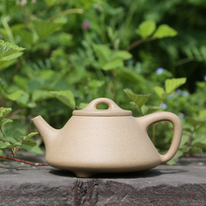 紫砂吴 宜兴紫砂壶   手工紫砂壶  陈旭凤原矿段泥 石瓢