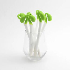 501人付款淘宝批发顶上豪203按动圆珠笔原子笔顺滑小豆芽圆珠笔透明杆