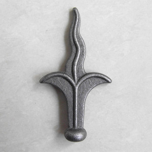 t111 锻打枪尖 小号 130x70mm 铁艺围栏护栏大门配件