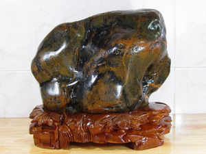 水冲奇石 三江黑底金纹石 原石观赏石摆件 清泉石上流