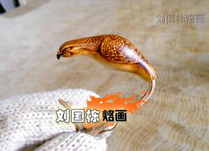 刘国栋烙画原创精品小鹰图案定做样品(已结缘)异形葫芦精品