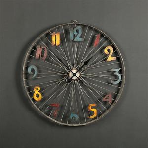 个性创意时尚复古做旧轮胎钟轮胎钟表时钟大号车轮钟客厅卧室挂钟