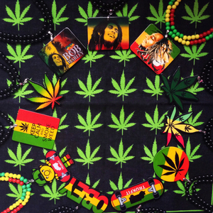 reggaeshow牙买加雷鬼红黄绿麻叶街舞滑板鲍勃马利亚克力项链男女