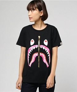 日本鲨鱼短袖