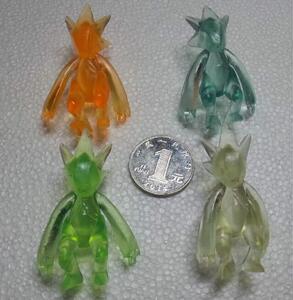 赛尔号迷你小人偶 水晶公仔-雷伊一个 橙黄色 很稀有的哦