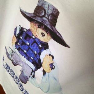倒三角社 jojo奇妙冒险第七部 sbr 杰伊勒谢皮利 杰洛小熊短袖t恤