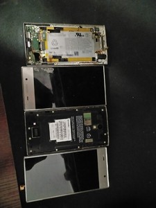 夏普投影仪换灯泡教程_夏普305sh换电池_夏普305换电池教程