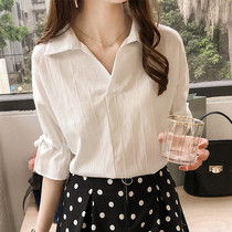 Large size summer chiffon striped shirt womens short-sleeved white shirt J design sense niche loose all-match bottoming top