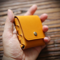 Manual retro-cubed tannins for men and women Mini zero money Baotou layer Bull Leather Buckle Coins Bag Genuine Leather short wallets