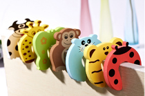Creative anti-collision door blocking cartoon childrens safety door card Baby windproof door stopper door stopper anti-clip hand door carmen clip