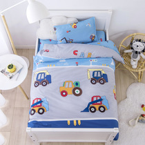 Kindergarten quilt six pieces containing core pure cotton three pieces of all cotton cartoon by set baby to enter the garden bedding and fall
