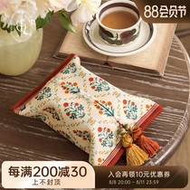 Mode Garden Red Light Luxury Car Car Towel Box Lightroom Tissue Towel Bag Clothing Set