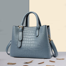 Womens bag handbag large capacity womens bag 2021 new fashion crocodile pattern shoulder messenger middle-aged mother bag