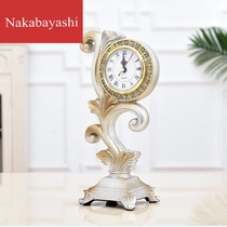Living room European clock home clock ornaments desktop retro American light luxury table pattern fashion clock crafts
