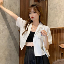 White shirt womens thin loose wear 2021 new summer design sense short-sleeved suit collar top jacket tide