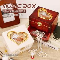 Music box dancing girl eight-tone jewelry childrens gift birthday princess rotating ballet girl crystal ball girl