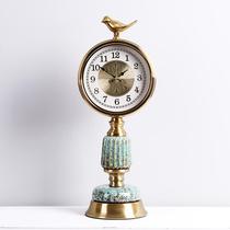 Light luxury ornaments clock living room creative desktop home fashion European retro quartz clock clock American table clock