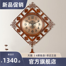 New Chinese solid wood hanging bell Classic Zhangzione Chinese knot mute hanging bell quartz clock big swing creative table clock