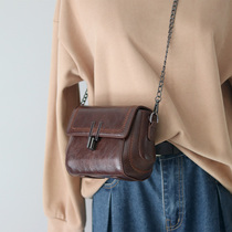 Mini-package woman 2021 new 100 lap net red zero money walk small bag retro chain mobile phone single shoulder inclined satchel bag