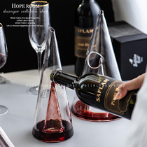 Model room creative light luxury decanter wine dispenser household handmade glass red wine Nordic small waist sober decoration