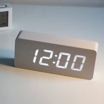 Yizhou clock LED living room clock Bedroom alarm clock Personality creative bedside clock Multi-function electronic clock clock