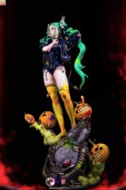  (Scheduled to send an original painting)Sagamore Play Wanxiang City Girl Halloween Statue Model