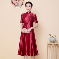 2020 new improved cheongsam wedding banquet, elegant temperament, slim dress, wedding dress, western style dress, small