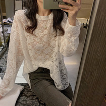 Autumn female Net red loose lace base shirt female foreign atmosphere set up net gauze small shirt sexy hollow sunscreen coat tide