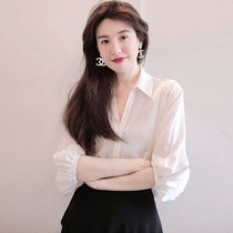 White shirt women 2021 Autumn New thin French thin temperament seven-point sleeve sunscreen shirt chic top