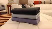 Yoga workshop Iyengar yoga carpet which we had laid down in THIRD generation yin yoga blanket rest of blankets thick section lint