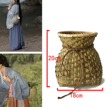 Ancient Clothes Exterior View Photo Props Back Basket China Wind Photography Props Hanfu Ancient Wind Write Real Fish Basket Bamboo Basket