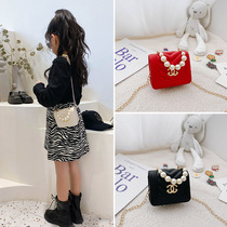 Net Red childrens bag shoulder bag girl chain bag mini Korean version of all shoulder Pearl carrying small square bag tide