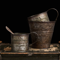 Vintage old wrought iron handle cup English letter tin bucket photography shooting props decorative ornaments