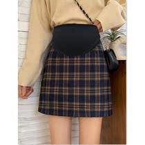 Pregnant women retro plaid skirt spring and autumn 2021 New slim Joker a short skirt woolen high waisted hip skirt