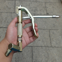 Applicable to the GZ-8 Flying Eagle and other pneumatic high pressure oil machine universal grease gun hand oil injector gun head filament