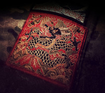 Inspur Jun material Red Land Sea water moire flying fish tonic embroidery seal Velcro
