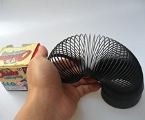 Nostalgic toys metal rainbow circle of black children adult hands-on game play color coil silver 6 5CM