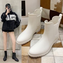 Japan GP four seasons non-slip rain shoes female waterproof and wear-resistant student wild fashion middle tube adult solid color water shoes