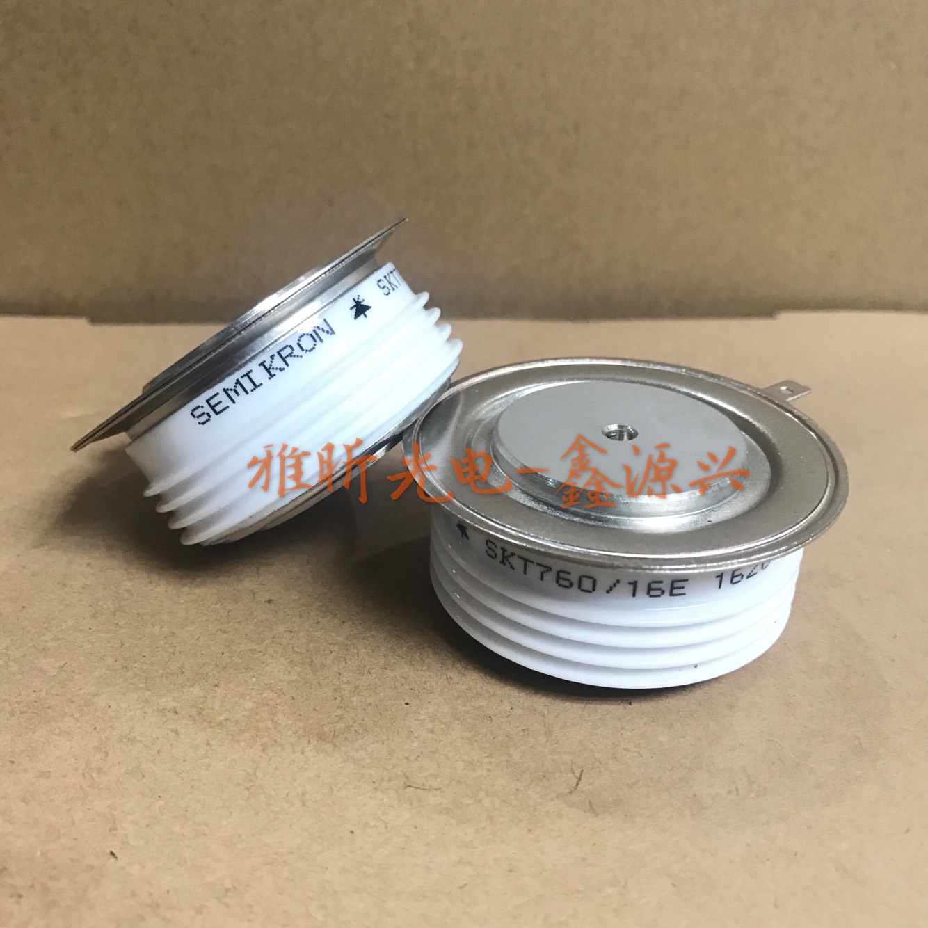 Earls SS981908ERL 8 Tube Sleeve Stainless Steel