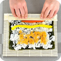 White sushi bamboo curtain hand roll sushi curtain sushi Laver rice roller curtain make rice ball curtain set tool