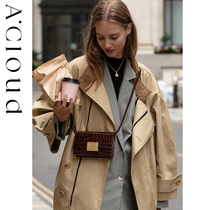 A Cloud book lock crocodile pattern small square bag high-grade textured leather retro messenger small bag pocket