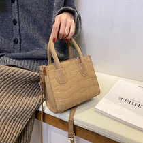 Tide Card 100 Lap Bag 2022 New Wave Advanced Sensation Retro Handbag Fashion Nets Red Single Shoulder Women Bag Slanted Satchel