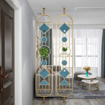 Modern simplicity does not hurt the wall no punch into the living room the sofa next to the screen porch wash table to block the metal partition