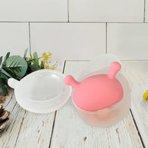 Teether storage box Portable out-of-home baby bite glue dustproof storage box Storage box can be hung on the cart